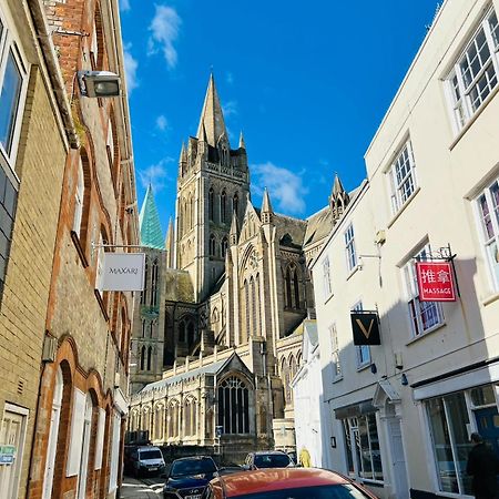 Private Double Room With Ensuite, No Breakfast, Truro City Centre Kültér fotó